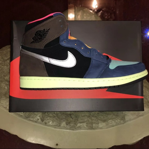 Jordan 1 Retro High Tokyo Bio Hack - Picture 2 of 6